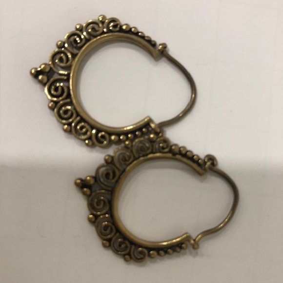 Rustic Gold Vintage Hoop Earrings | Versatile & Timeless - Picture 5 of 6